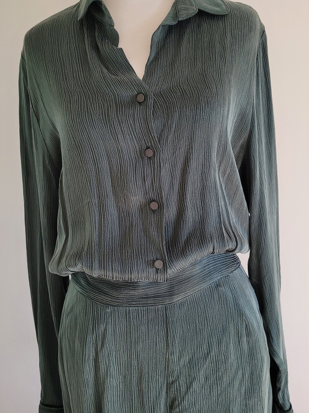 Karina Grimaldi Brighton Solid Jumpsuit NWT - Picture 5 of 12